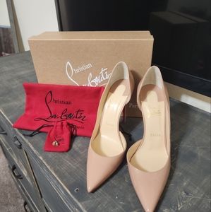 Christian Louboutin Iriza pump in nude size 40